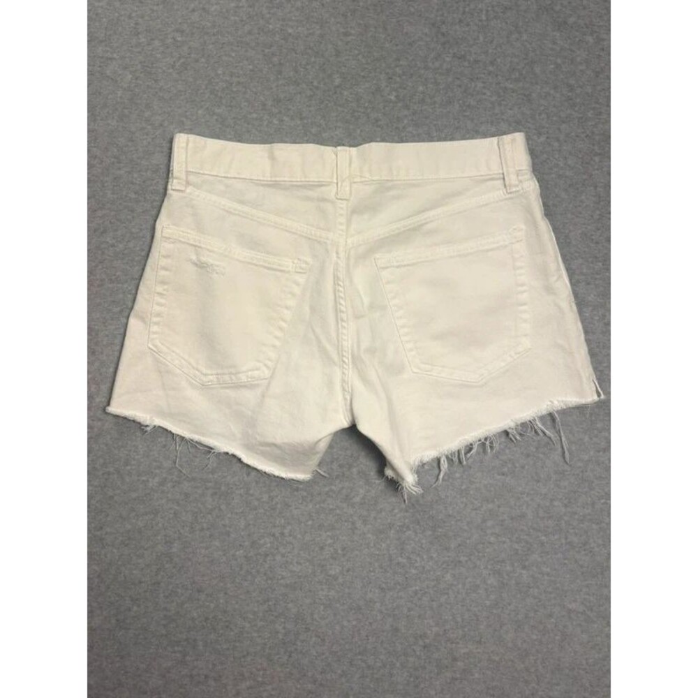 GAP White Distressed Low Rise Stride Shorts - Size 26 / 2R - Picture 8 of 8